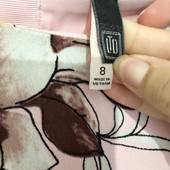 Nation LTD Dress Sheath Floral Spring Pink Short Sleeve Summer size 8 - Picture 3 of 4